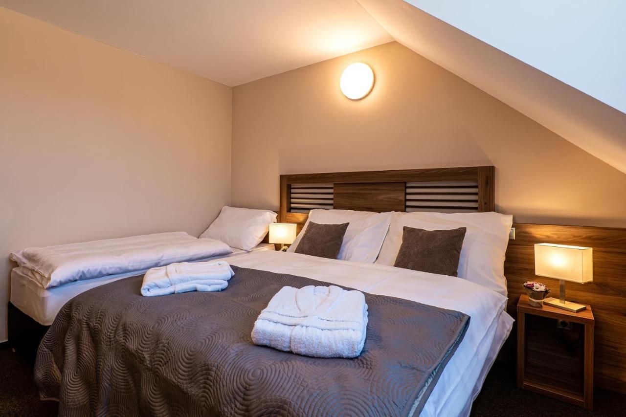 Wellness Hotel Pod Kycmolem Horni Lomna Luaran gambar